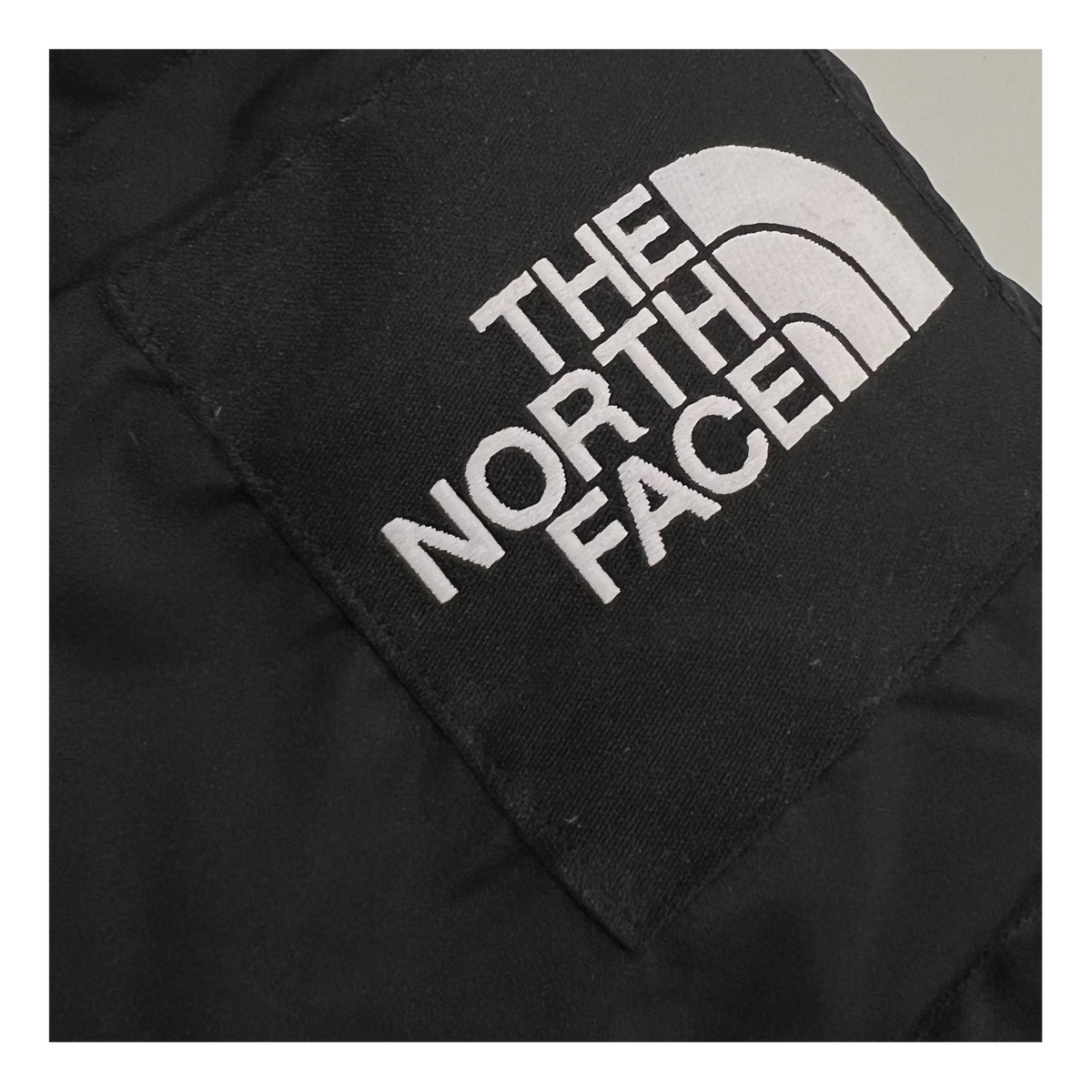 The North Face Long Puffer Coat – Hooded | Black