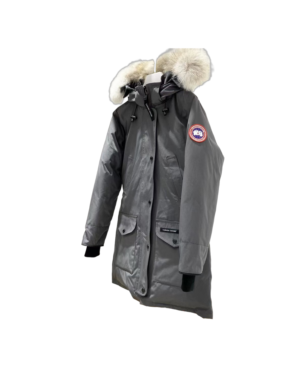 Canada Goose Women’s Trillium Parka – Coyote Fur Hood | Arctic-Tech Shell | A Parka for Every Winter