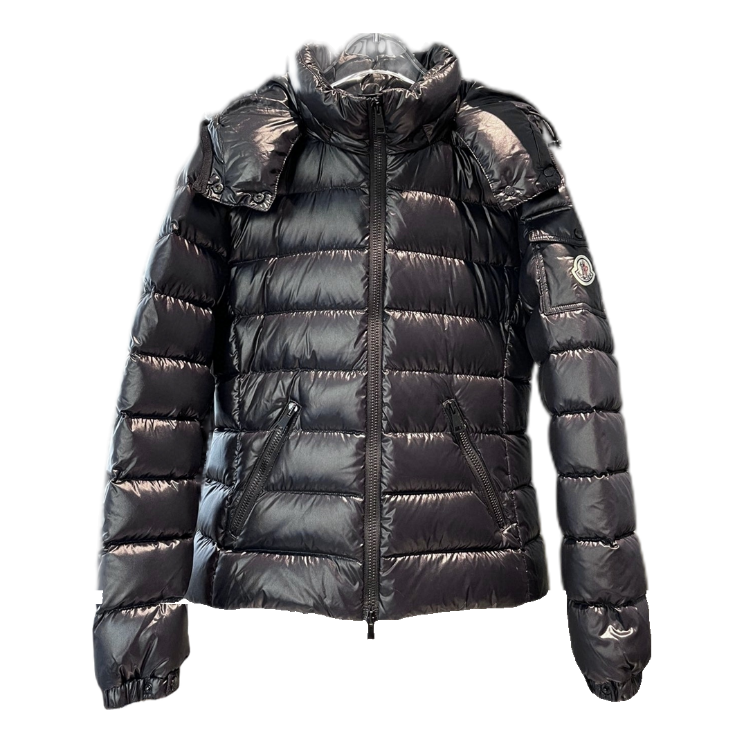 Moncler Bady Hooded Puffer – Iconic Silhouette | Premium Down