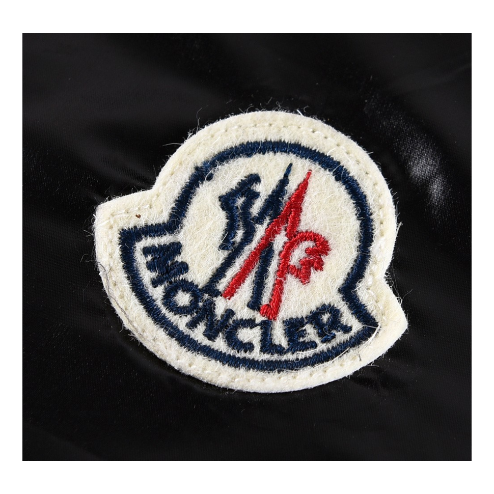 Moncler Tricolour Sleeve-Stripe Glossy Hooded Puffer – High-Sheen Shell