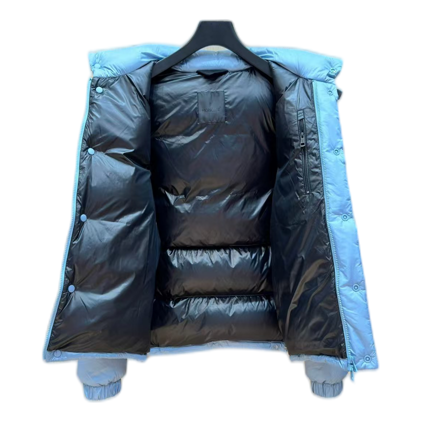 Moncler Oversized Chest-Badge Hooded Puffer – Premium Down | Oversized Fit