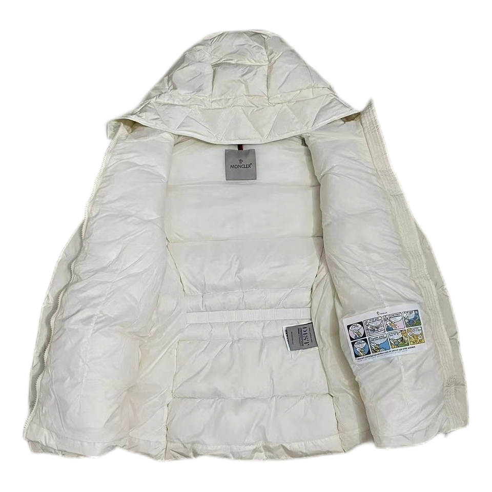 Moncler Avoce Hooded Puffer – Premium Down | Precise Construction