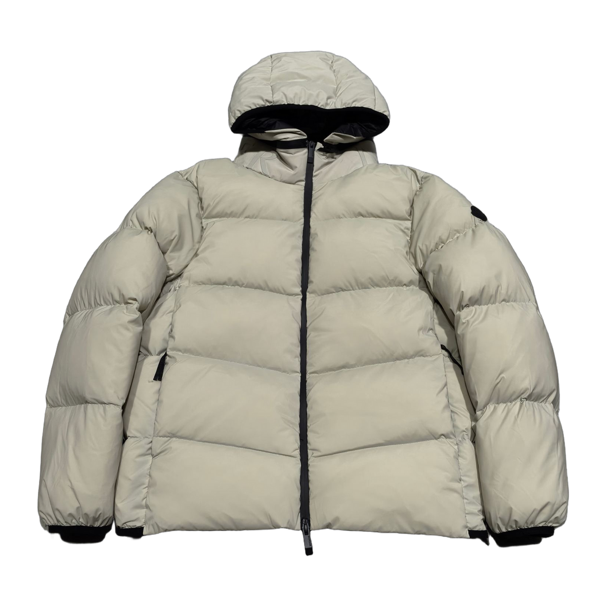 Moncler Forez Hooded Short Down Jacket – Premium Down | Cropped Silhouette