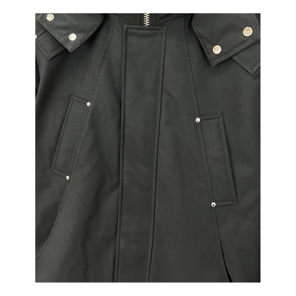 Moose Knuckles Curved-Hem Hooded Parka – Fur Trim | Black