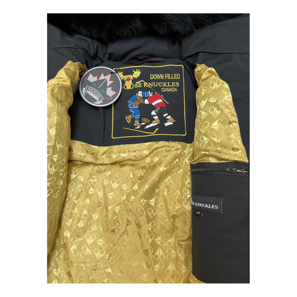 Moose Knuckles Gold 3Q Puffer Jacket – Fur Trim | Black