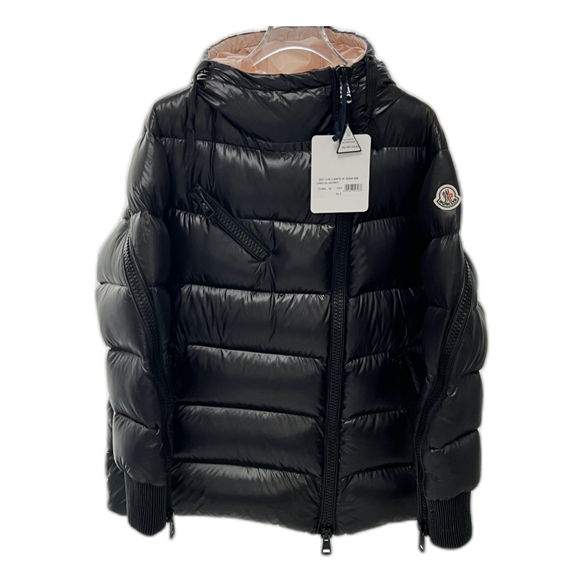 Moncler Liriope Asymmetric-Zip Hooded Puffer – Premium Down | Directional Design