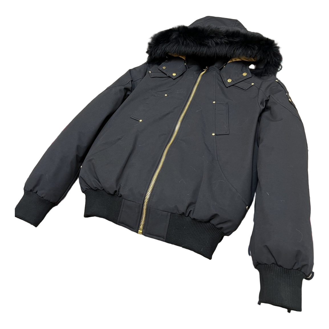 Moose Knuckles Gold Ballistic Bomber – Fur Trim | Black