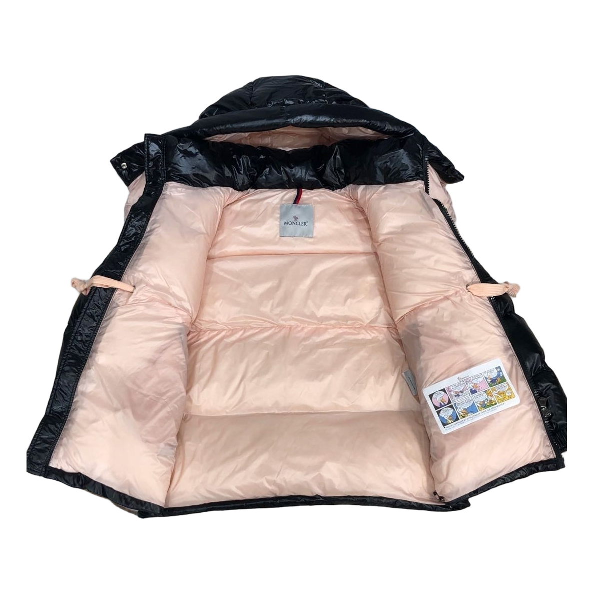 Moncler Mountain-Badge Glossy Short Puffer – Black | Premium Down